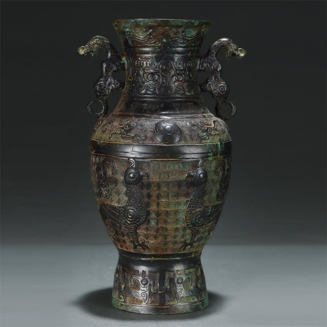 A beautiful bronze Xiao Lang Shining silk calligraphy and painting: Exquisite bronze Xiao Lang Shining silk calligraphy and painting Flower core Size:63x30cm Size:H:31.5cm Belly diameter:19.5cm (The Dimensions Of All Batches Are Manually Measured.If You Need More Deta