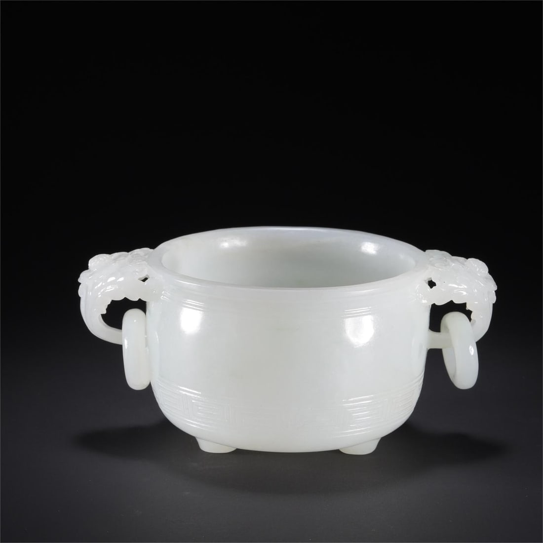 A beautiful Hetian jade lotus ear ring furnace: Exquisite Hetian jade Xifan lotus ear ring furnace Size:13.5×9.2×6.0cm W:300.8g (The Dimensions Of All Batches Are Manually Measured.If You Need More Detailed Information, Please Contact Our Custome