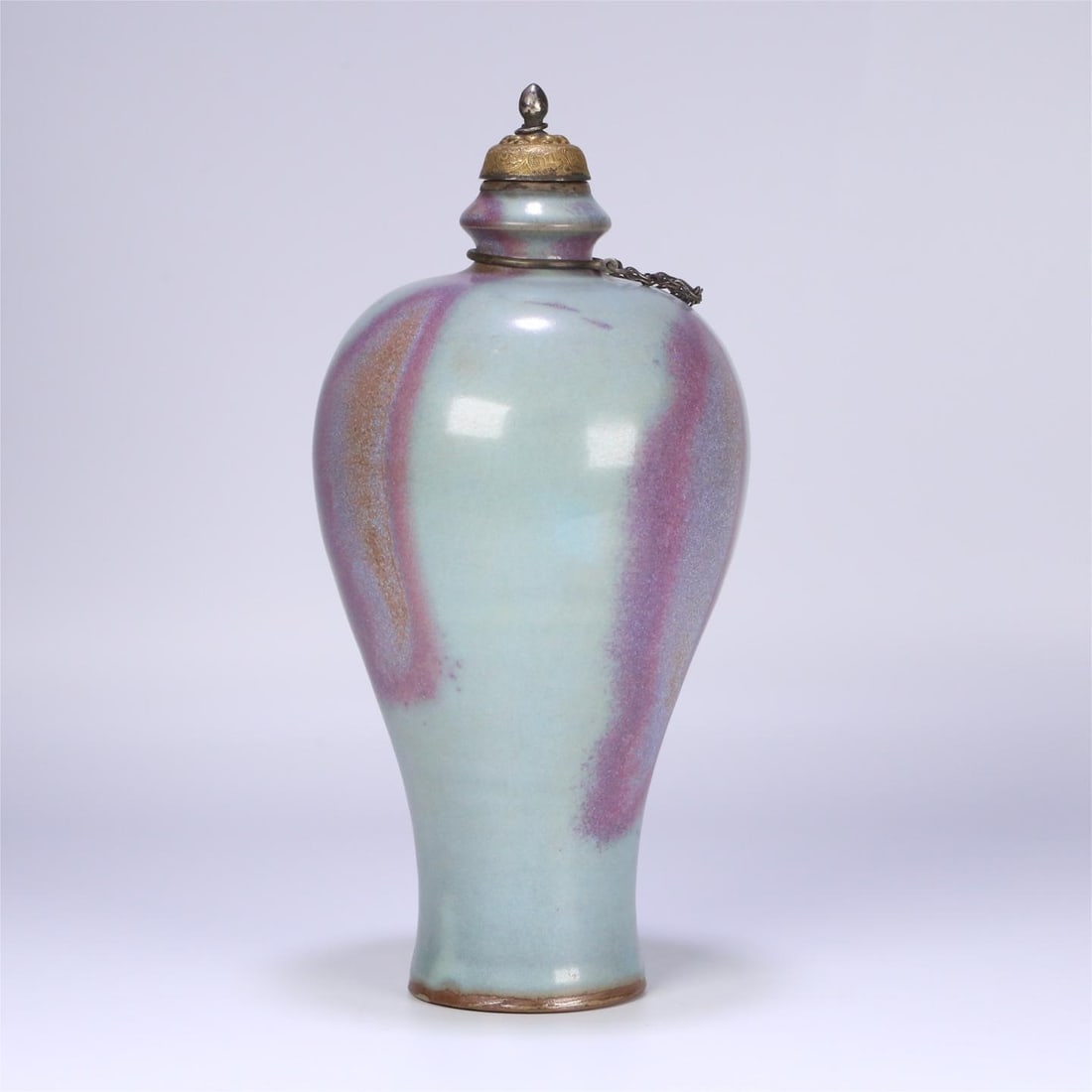 A silver-gilt gold-rimmed plum bottle from the Song Dynasty Jun kiln (1 of 9)