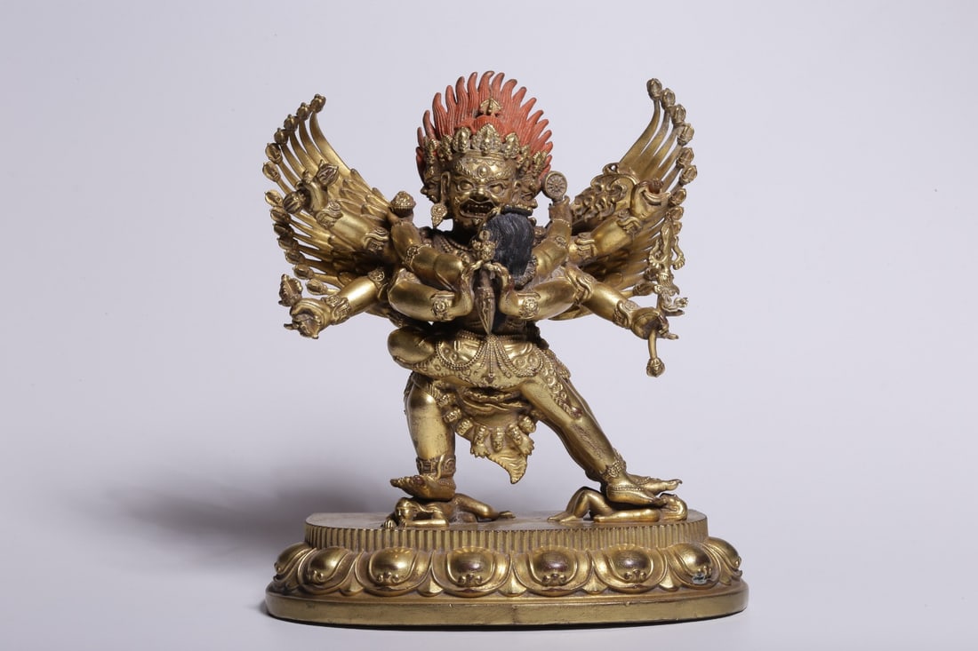 An Exquisite Gilt Bronze Statue of Chakrasamvara (1 of 11)