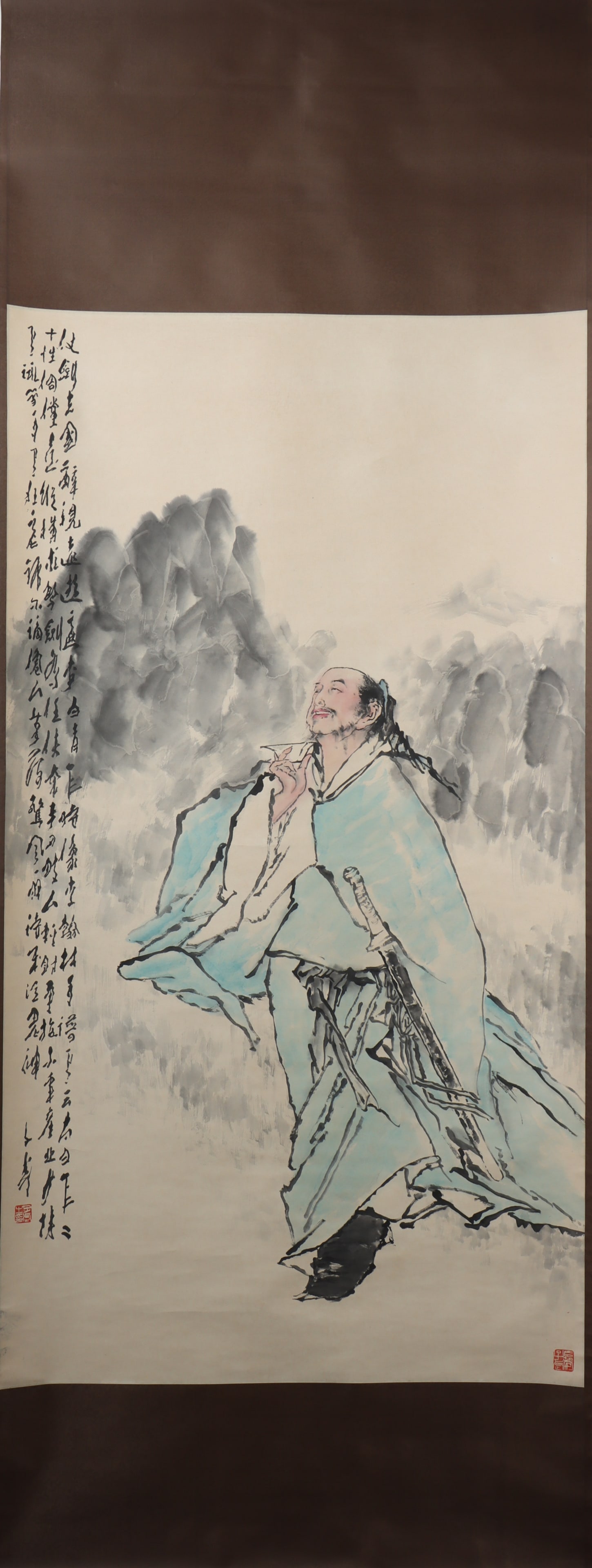 A Chinese Vertical Scroll Ink Painting of Figure on Paper: A Chinese Vertical Scroll Ink Painting of Figure on Paper Wang ziwu Size:151cmx83cm (The Dimensions Of All Batches Are Manually Measured.If You Need More Detailed Information, Please Contact Our Custo