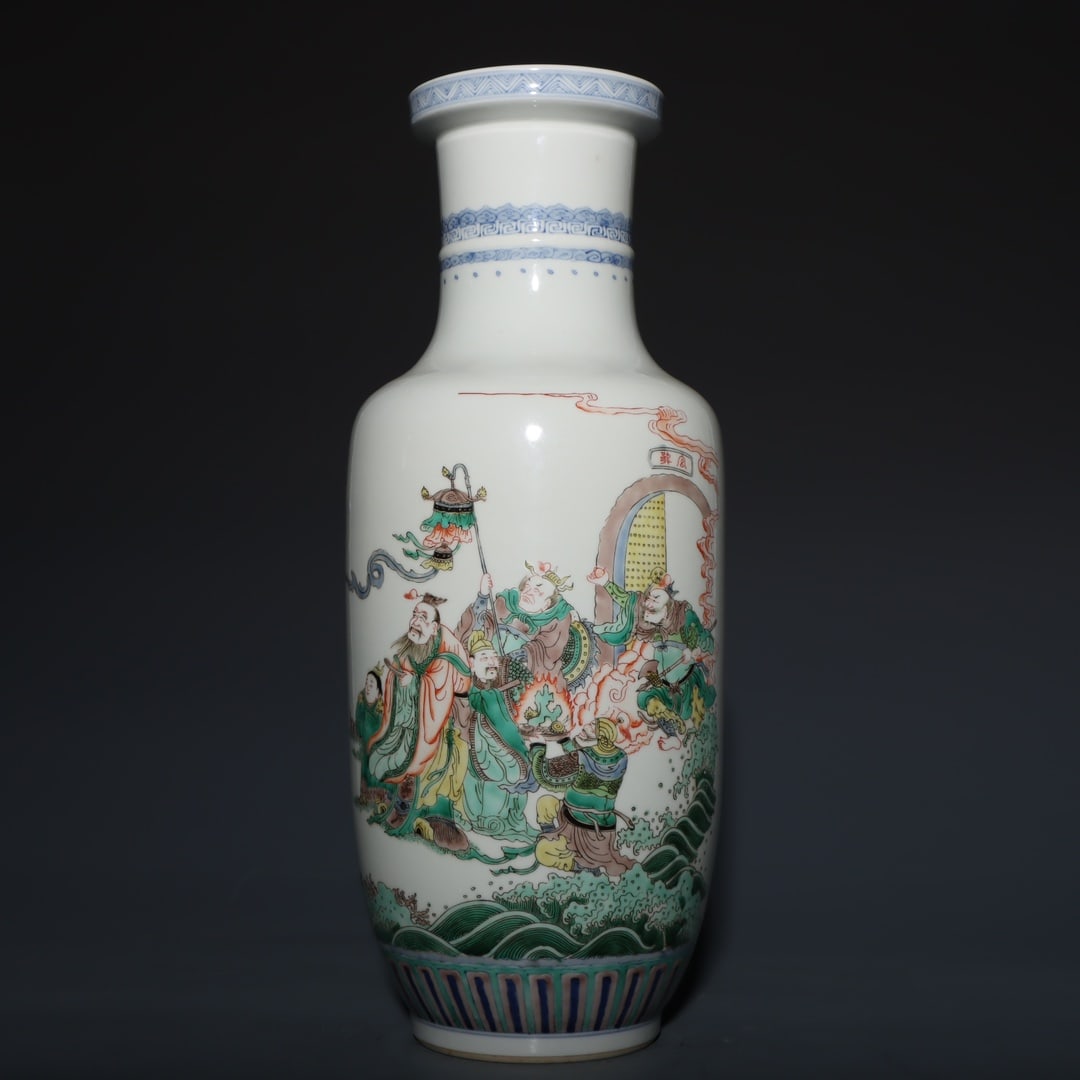 An Exquisite Wucai Character and Story Pattern Vase: An Exquisite Wucai Character and Story Pattern Vase Qing Dynasty, China Kangxi Six-character Mark Size:40cmx16cm (The Dimensions Of All Batches Are Manually Measured.If You Need More Detailed Informat