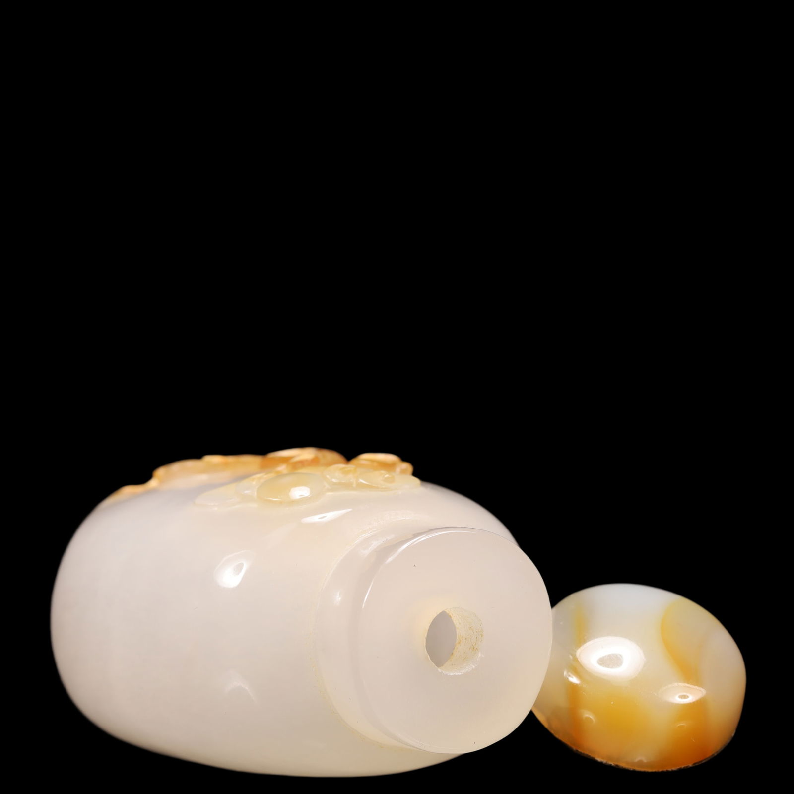 An Exquisite Agate Crane Pattern Snuff Bottle - 8