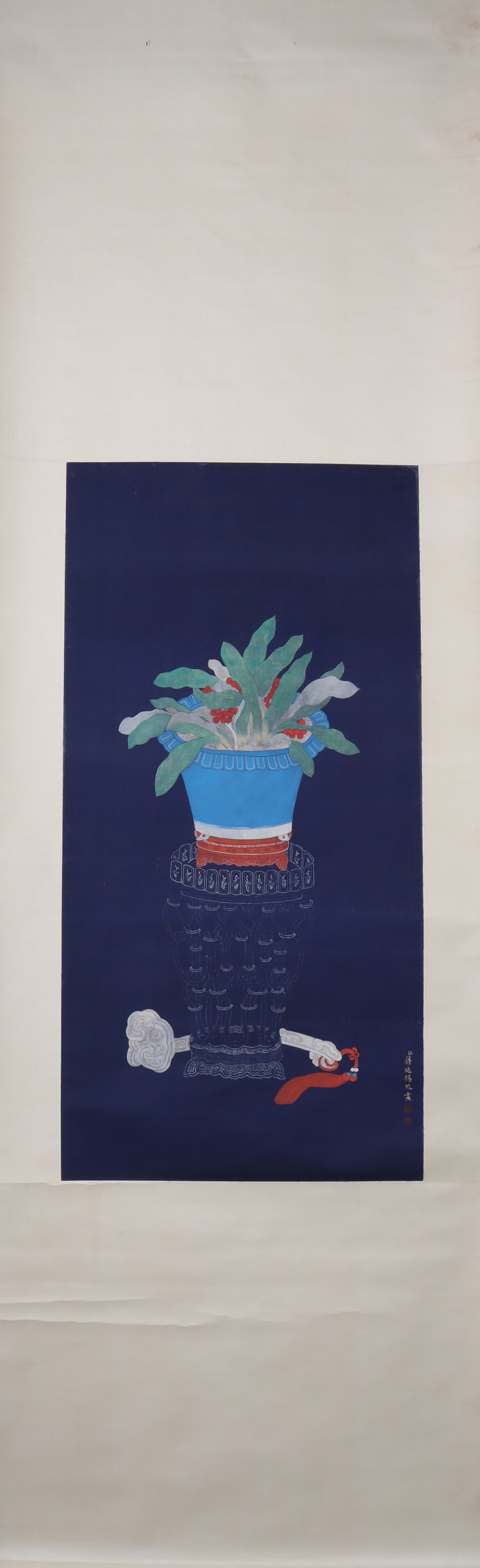 A Chinese Vertical Scroll Ink Painting of Flower on Silk: A Chinese Vertical Scroll Ink Painting of Flower on Silk Jiang tingxi Size:84cmx42cm (The Dimensions Of All Batches Are Manually Measured.If You Need More Detailed Information, Please Contact Our Cust