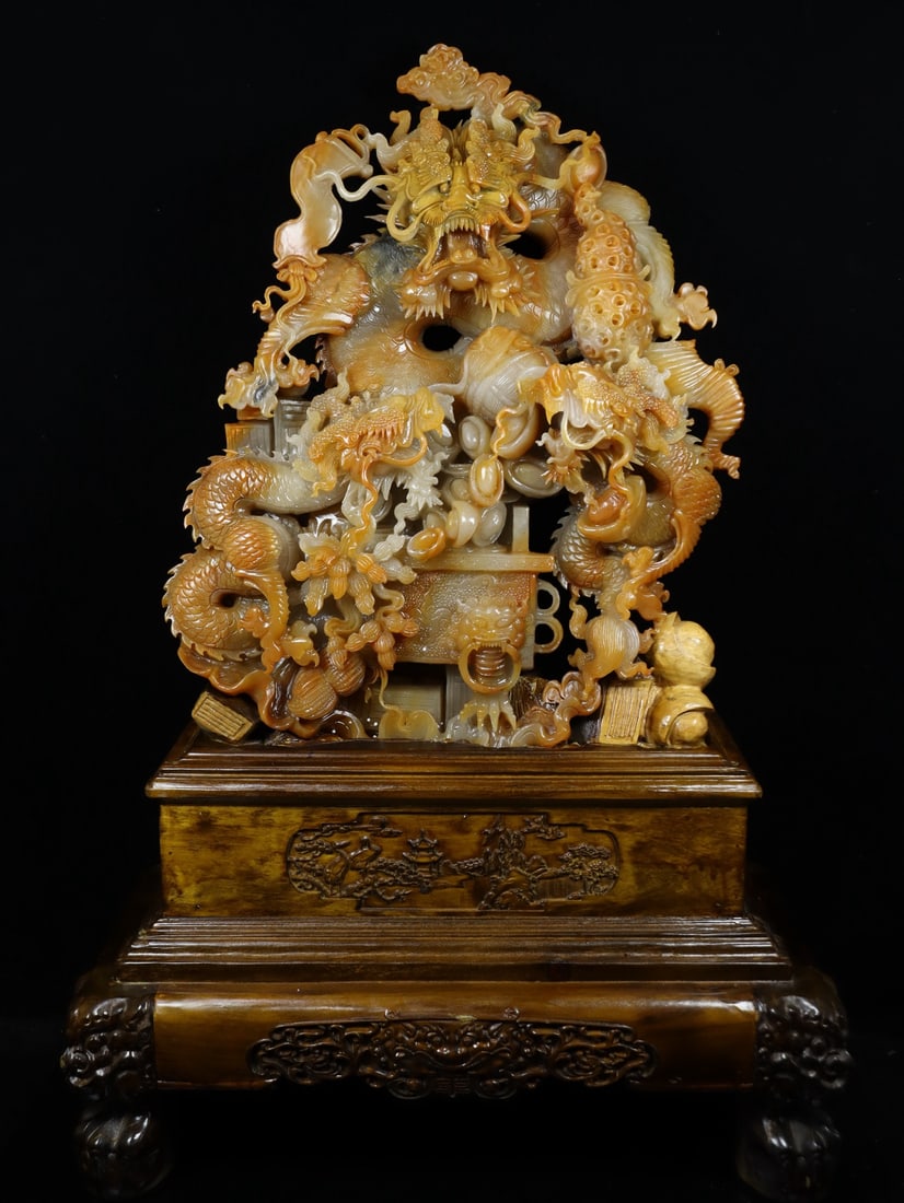 An Exquisite Shoushan Stone Dragon Pattern Ornament: An Exquisite Shoushan Stone Dragon Pattern Ornament Qing Dynasty, China Size:80cmx52cmx28cm Weight:17.05kg (The Dimensions Of All Batches Are Manually Measured.If You Need More Detailed Information, P