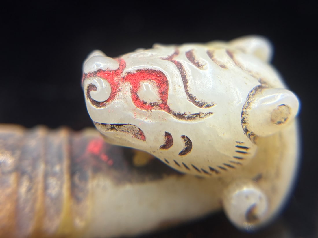 An Exquisite White Jade Dragon Pattern Hook - 6