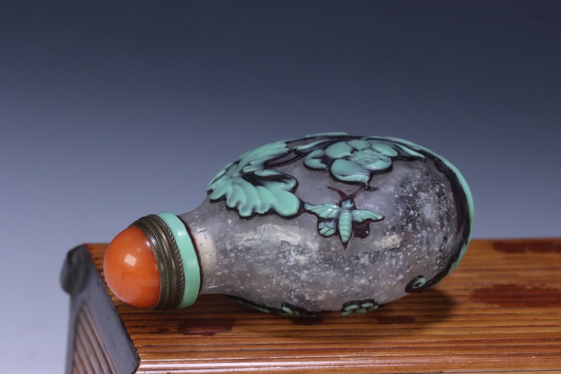 An Exquisite Glass Flower and Bird Pattern Snuff Bottle - 5