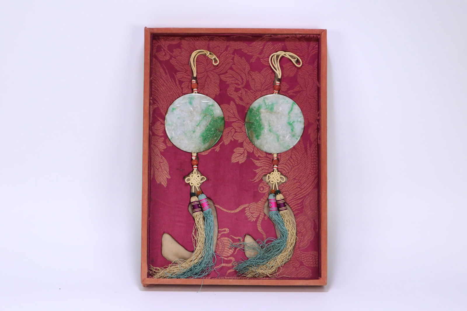 A Pair of Exquisite Jadeite Character and Story Pattern with poem Pendant: A Pair of Exquisite Jadeite Character and Story Pattern with poem Pendant Qing Dynasty, China Size:8cmx0.7cm Weight:217.5g (The Dimensions Of All Batches Are Manually Measured.If You Need More Detaile