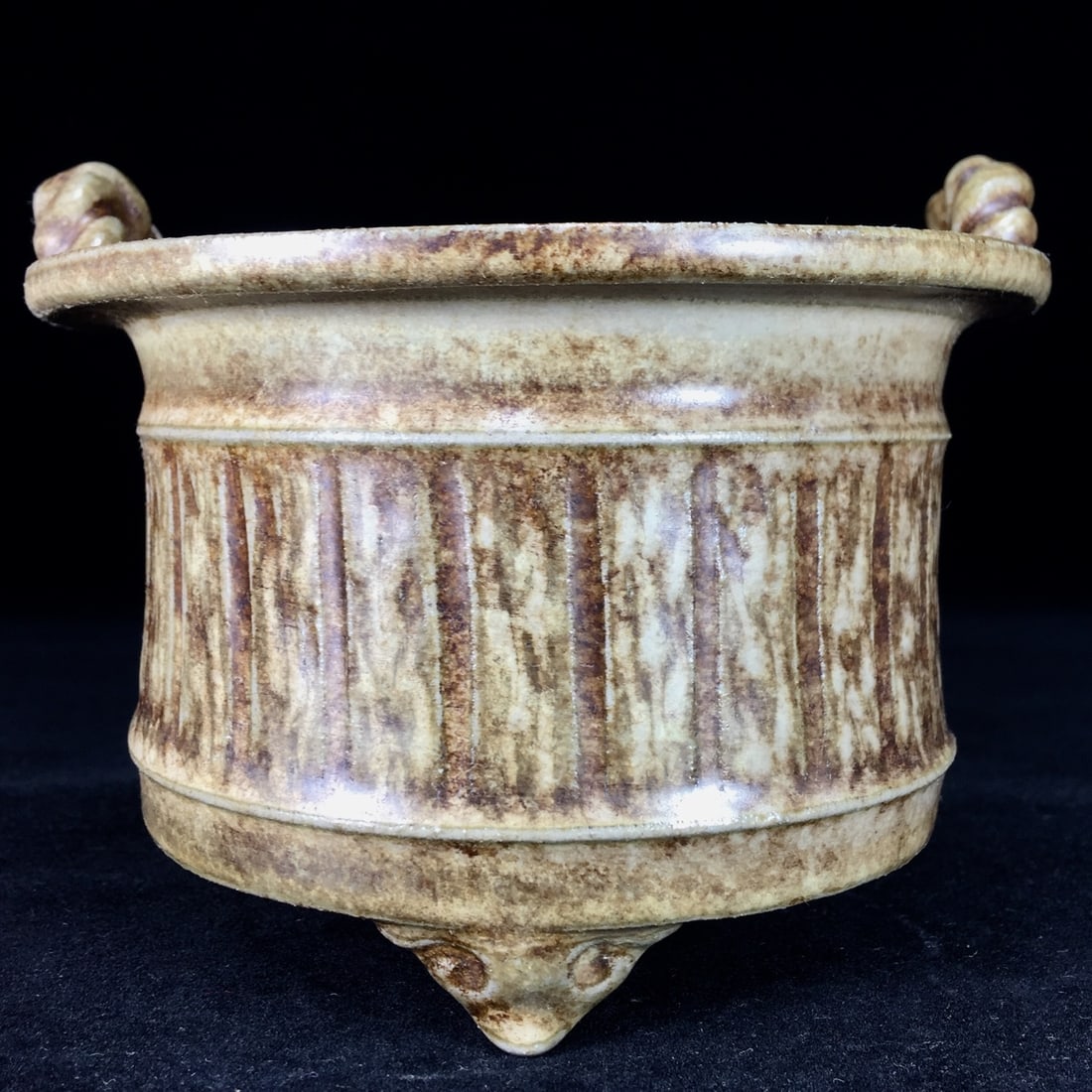 An Exquisite Ru yao Double-Ears and Tripod Censer (1 of 9)