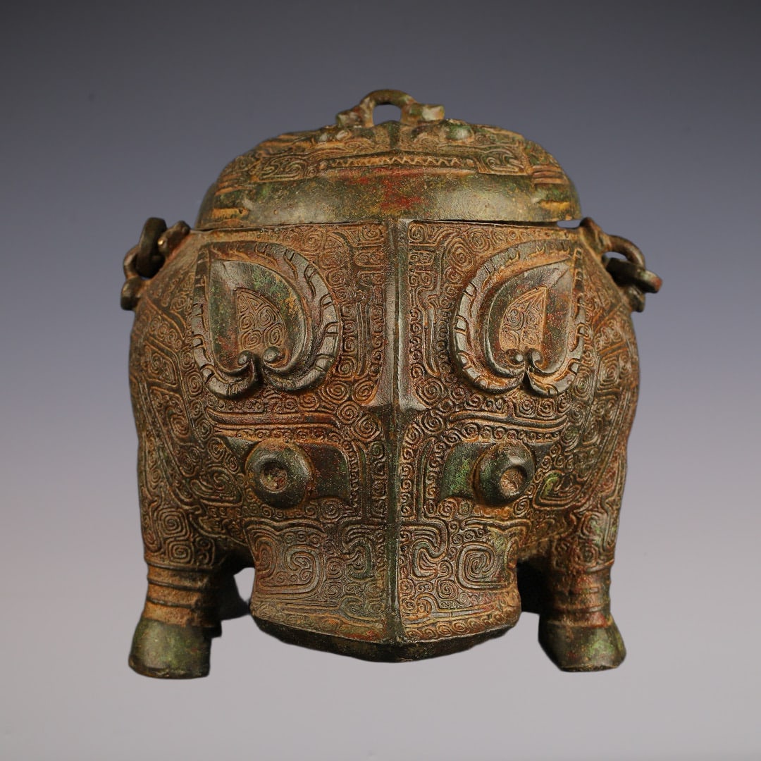 An Exquisite Bronze With Inscription Beast-Face Pattern Ewer: An Exquisite Bronze With Inscription Beast-Face Pattern Ewer W.Zhou , China Size:16cmx16cm Weight:1900g (The Dimensions Of All Batches Are Manually Measured.If You Need More Detailed Information, Plea