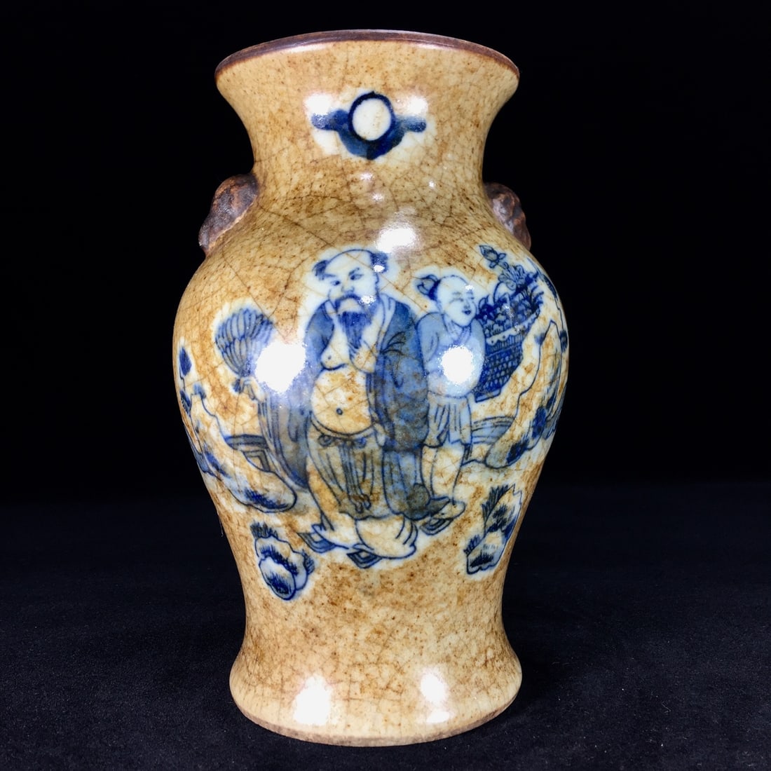 An Exquisite Chenghua yao Painted Color Character and Story Pattern Double-Ears Vase: An Exquisite Chenghua yao Painted Color Character and Story Pattern Double-Ears Vase Ming Dynasty, China Chenghua Four-character Mark Size:12cmx19cm (The Dimensions Of All Batches Are Manually Measure