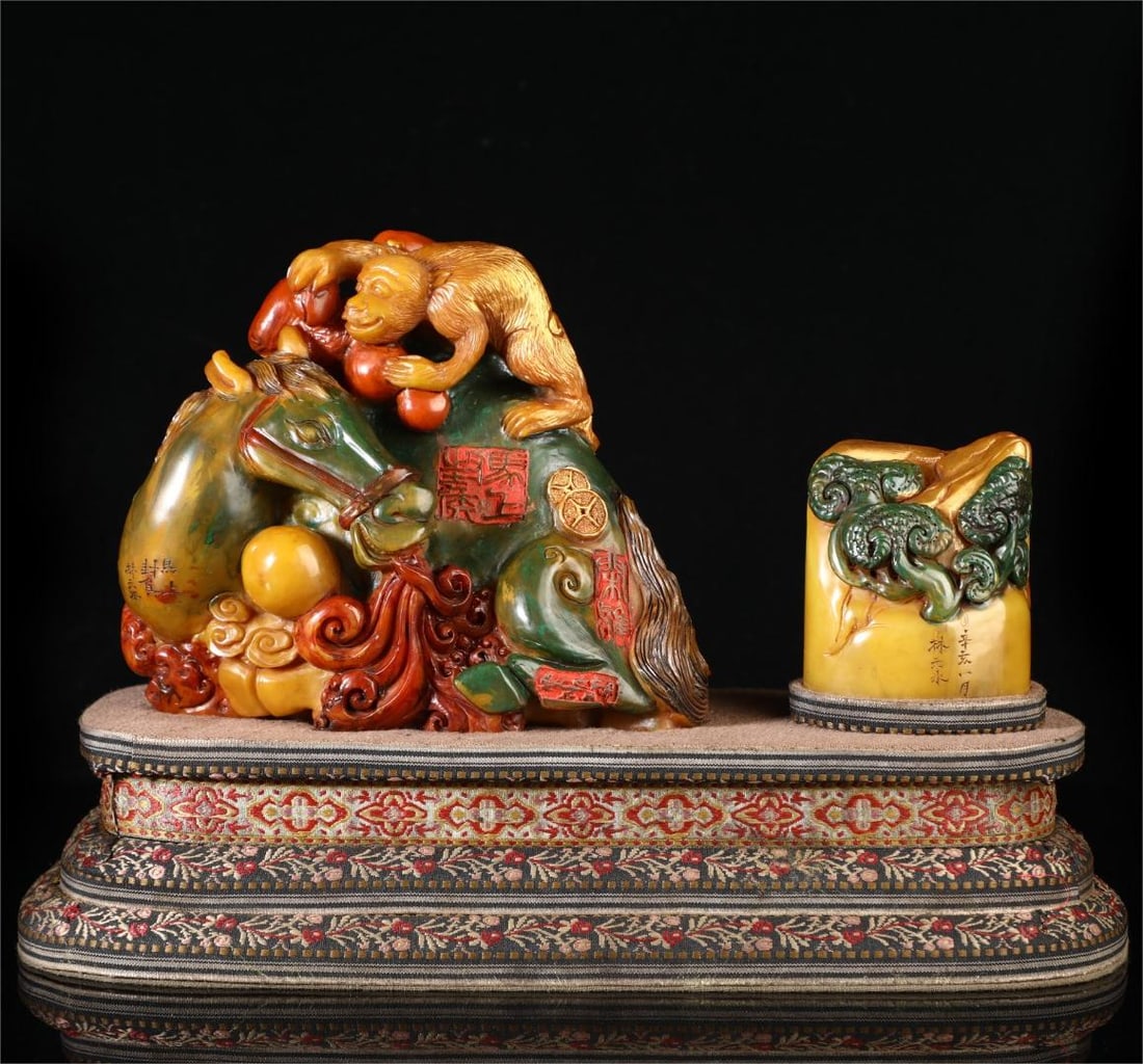 A beautiful Shoushan stone ornament: Exquisite Shoushan stone ornaments Size:W:2343gH:13.5cmW:16cm (The Dimensions Of All Batches Are Manually Measured.If You Need More Detailed Information, Please Contact Our Customer Service Before Bid