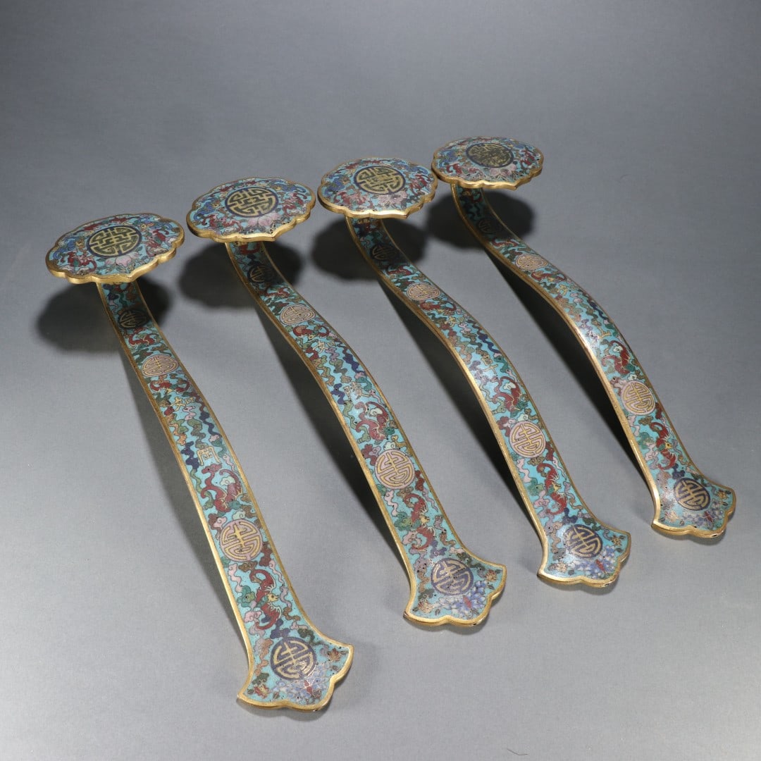 A set of copper gilt cloisonn é Fushou Ruyi from the Qing Dynasty (1 of 9)
