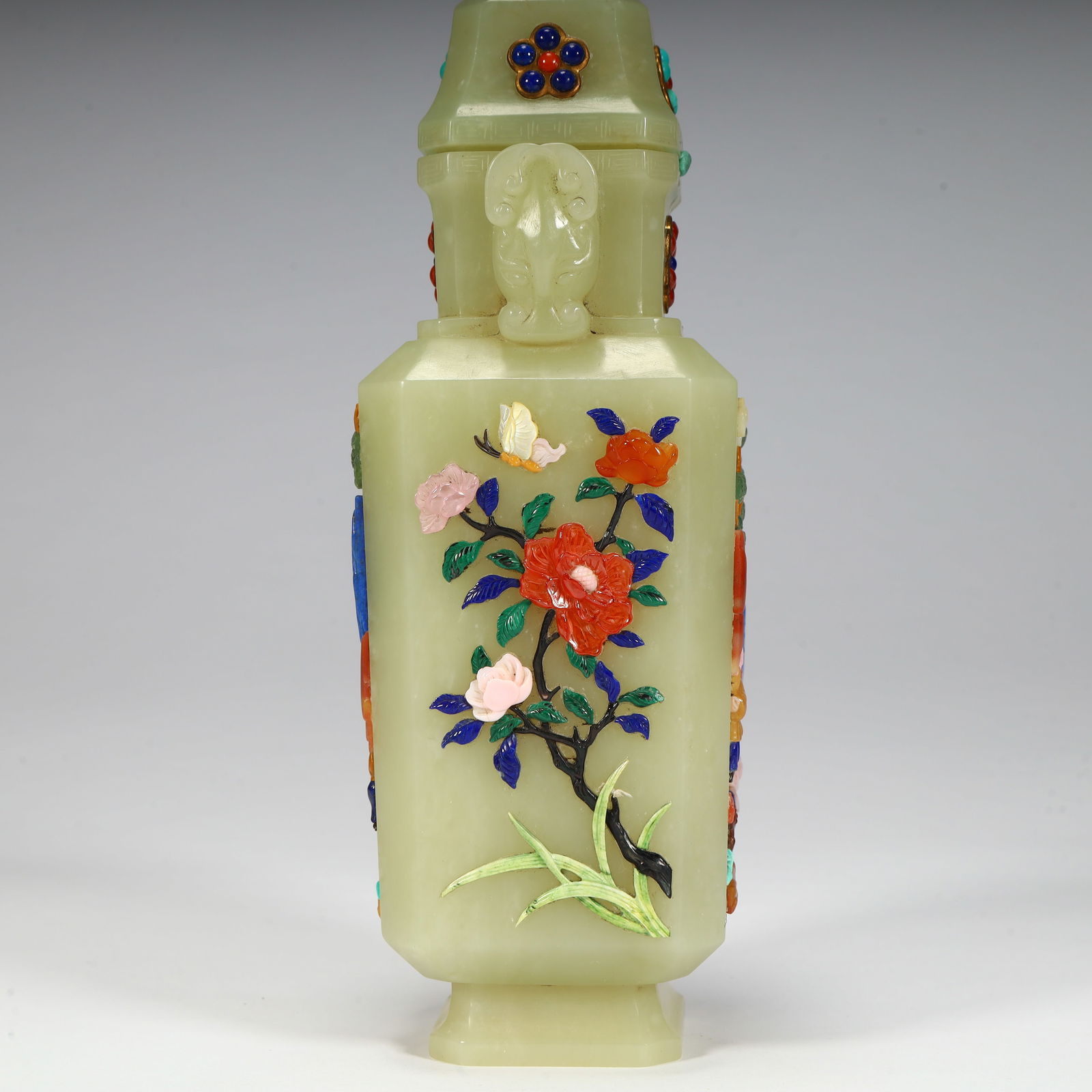 A beautiful Hetian jade treasure inlaid baby play picture lid bottle (1 of 6)