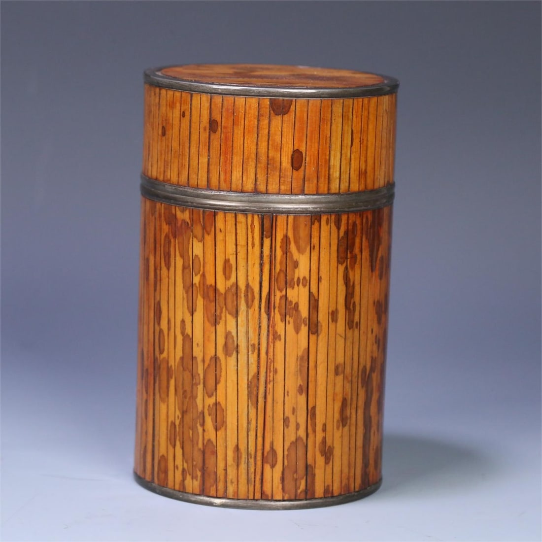 An old pewter by Shen Songmao inlaid with Xiangfei bamboo tea jar (1 of 9)