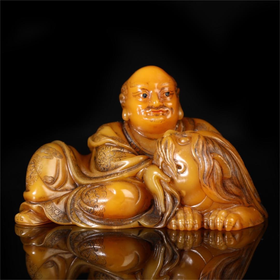 A beautiful Shoushan Shitian yellow theme Arhat ornament (1 of 9)