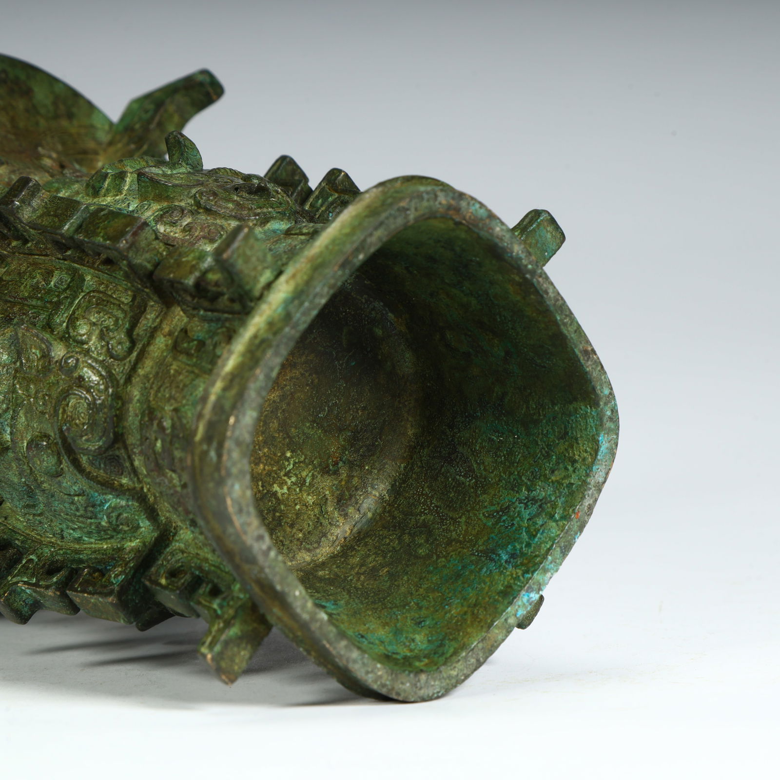 A fine bronze statue - 10