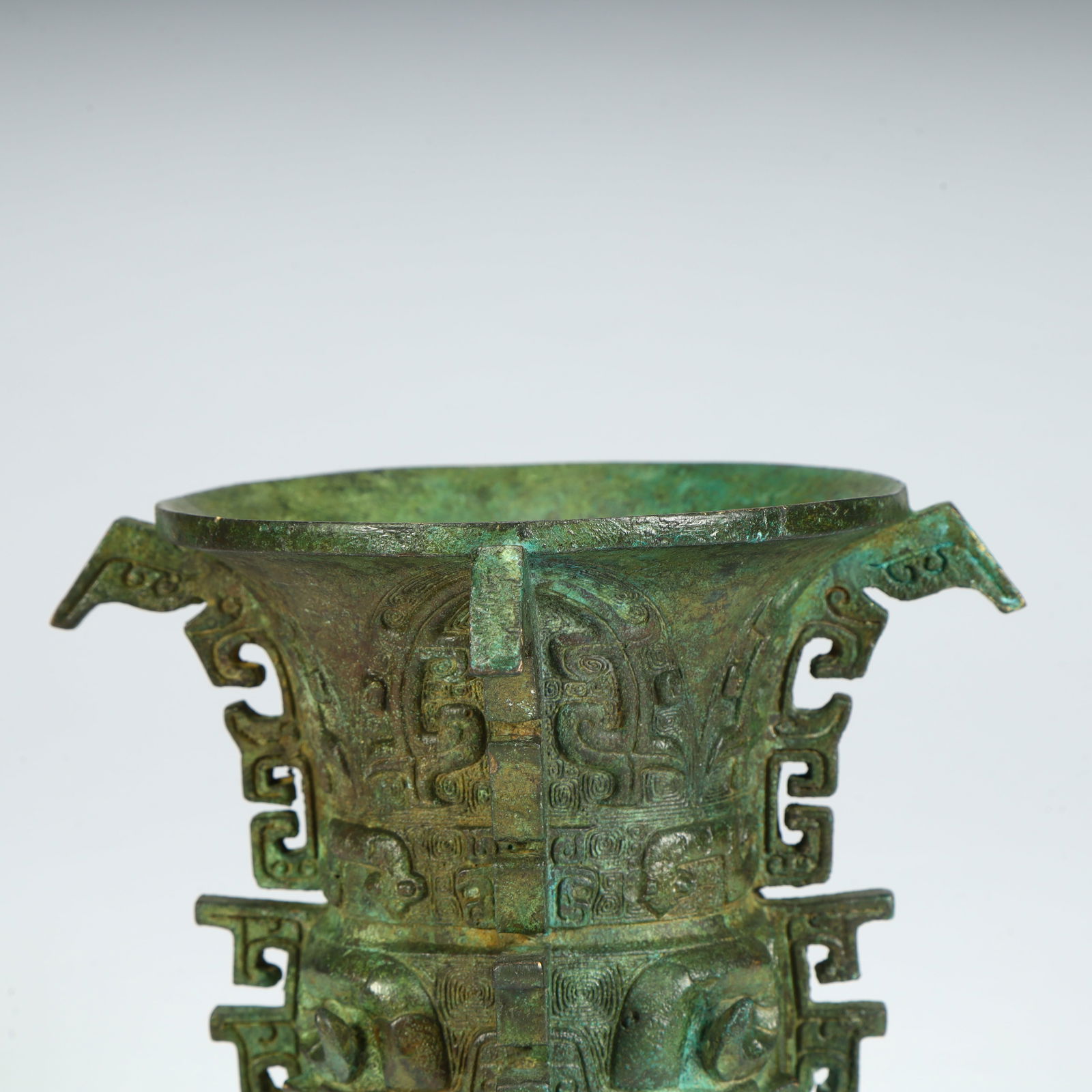 A fine bronze statue - 2