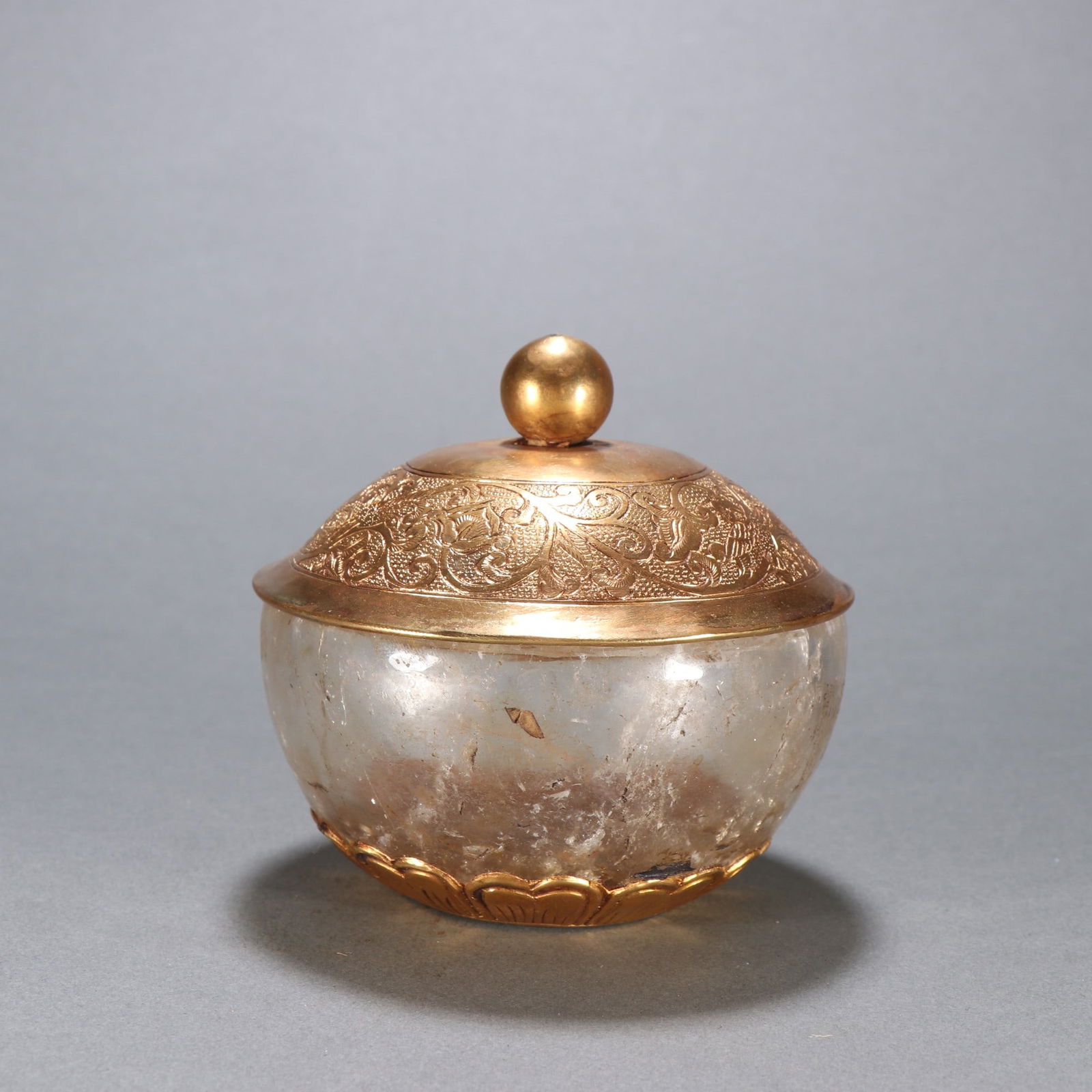 A crystal-clad gold-clad bowl of Liao Jin (1 of 9)