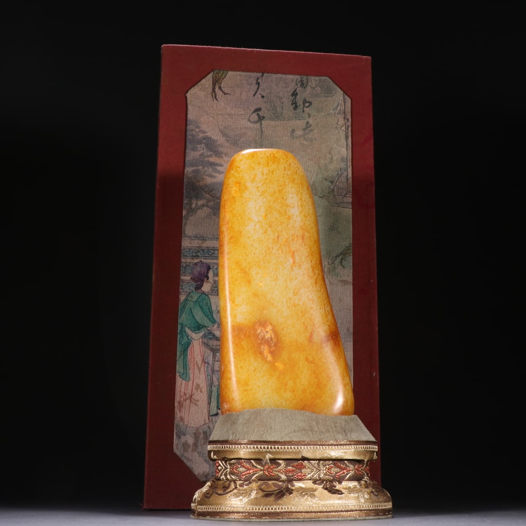 A beautiful Hetian jade seed material rough ornament: Exquisite Hetian jade seed material rough ornaments Size:W:8.6×20.3cmW:1660g (The Dimensions Of All Batches Are Manually Measured.If You Need More Detailed Information, Please Contact Our Customer Se