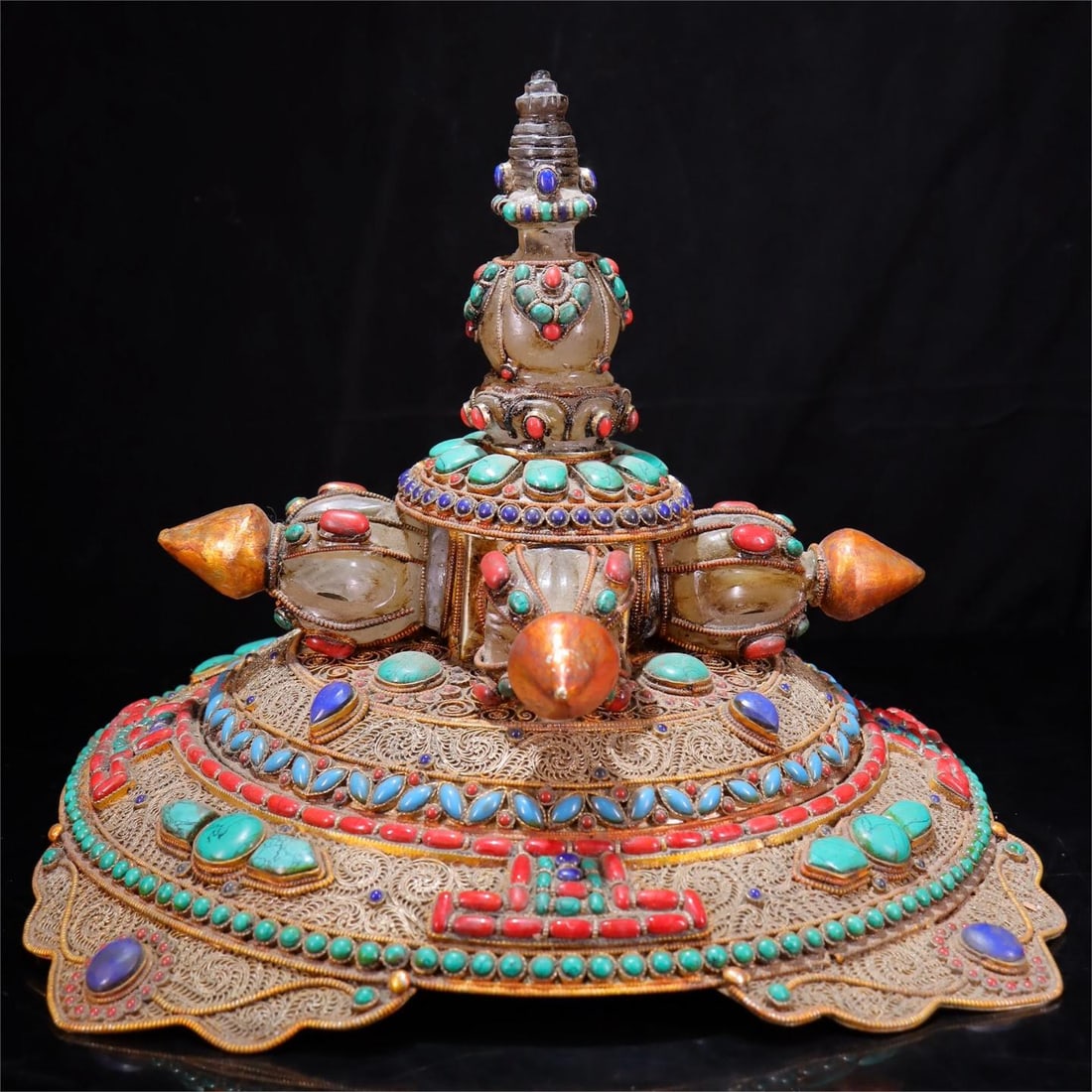 A beautiful Vajra Bodhi Tagadang Pagoda for the statue: Exquisite Vajra Bodhi Tagadang Pagoda for statues Size:42X42X28cm (The Dimensions Of All Batches Are Manually Measured.If You Need More Detailed Information, Please Contact Our Customer Service Before