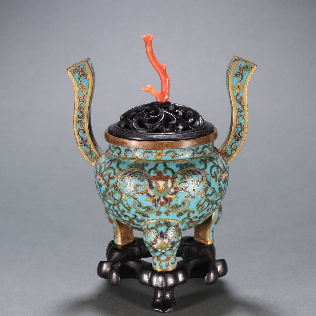 A copper-gilt cloisonn é entwined lotus pattern three-legged aromatherapy burner from the Qing (1 of 9)