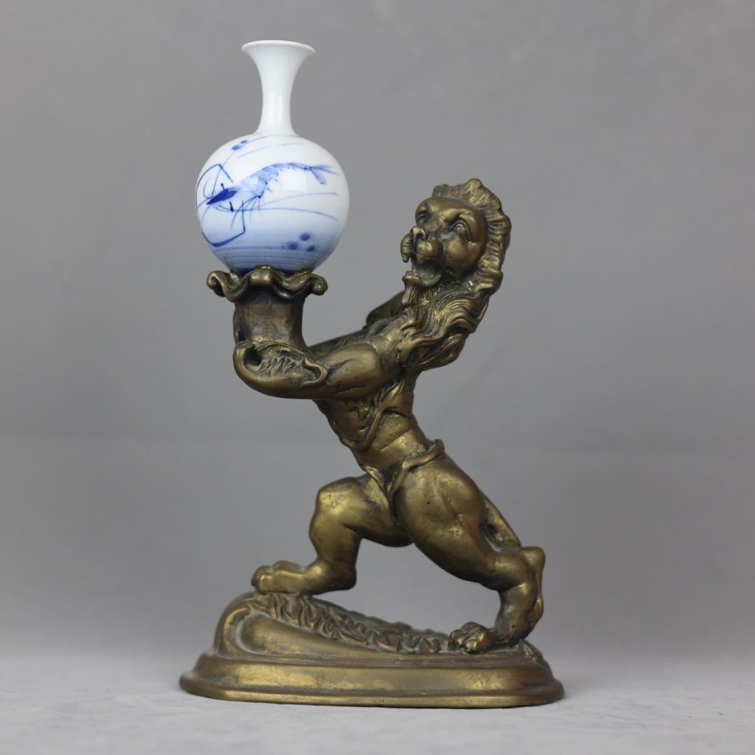 A fine bronze porcelain combined with a Rousseau vase sculpture ornament (1 of 9)