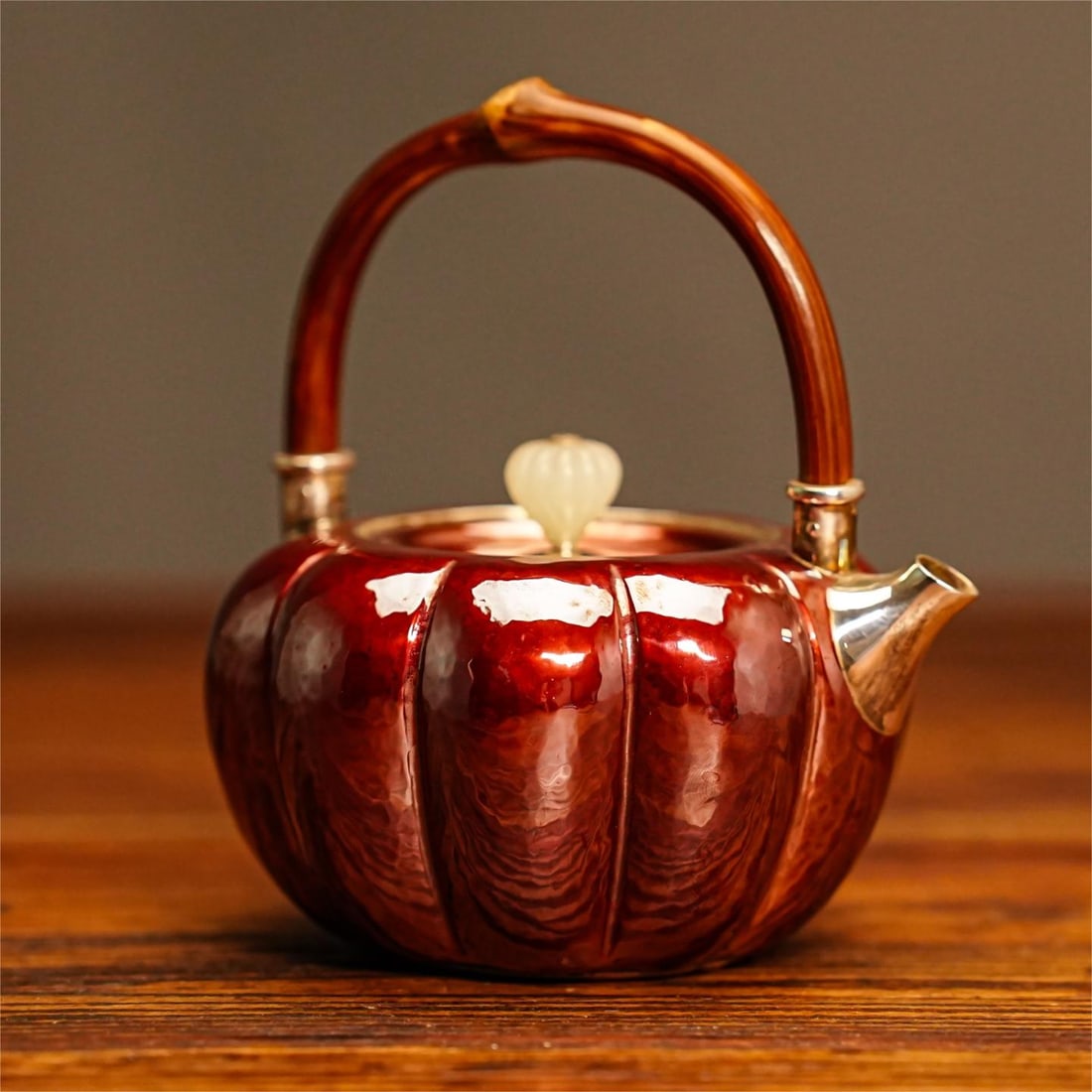 A fine Japanese copper-clad silver pot (1 of 8)