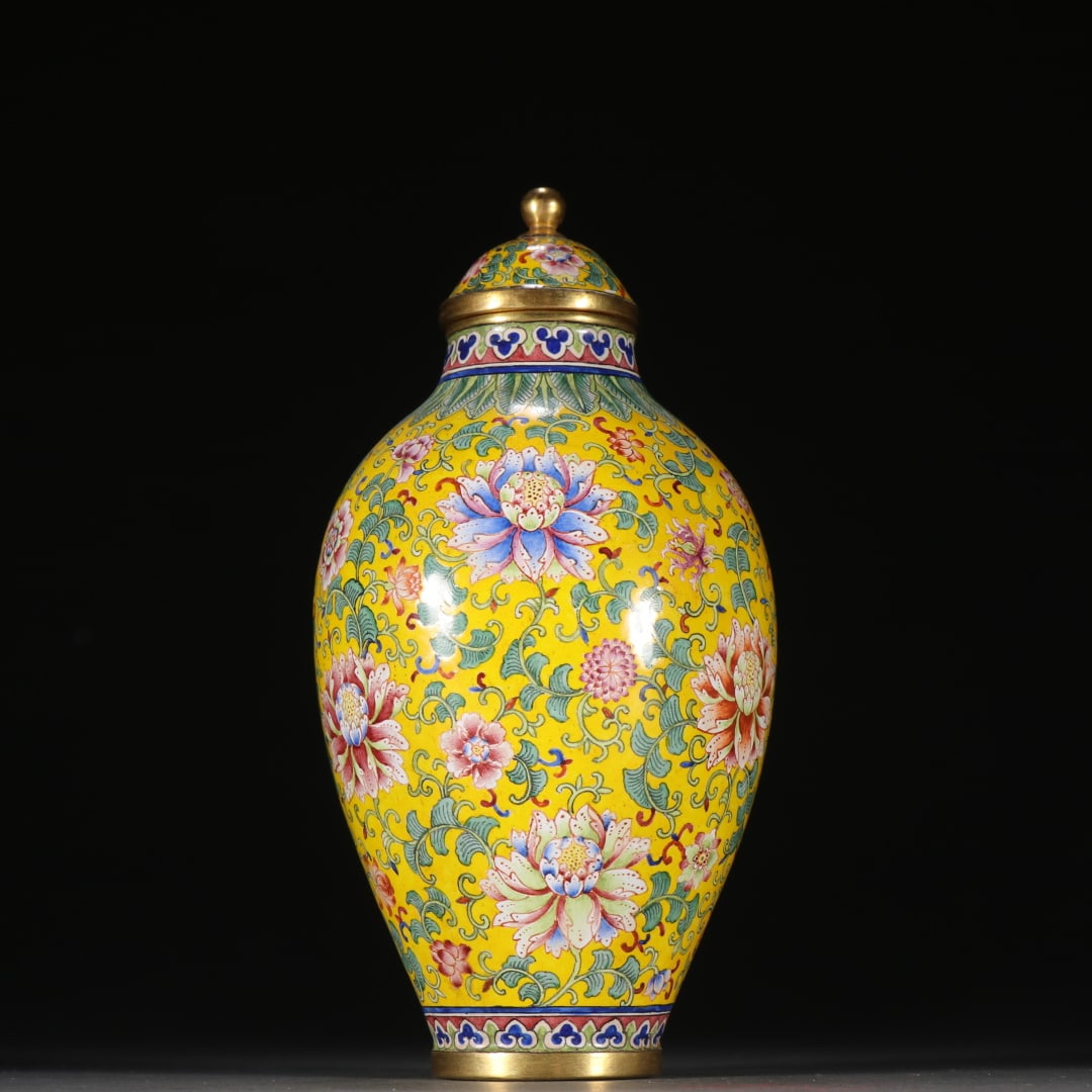 A Qing Dynasty copper tire painting enamel entwined lotus pattern jar: Qing Dynasty copper tire painting enamel entwined lotus pattern jar Size:H:15cmW:7.2cmW:224.4g (The Dimensions Of All Batches Are Manually Measured.If You Need More Detailed Information, Please Contac