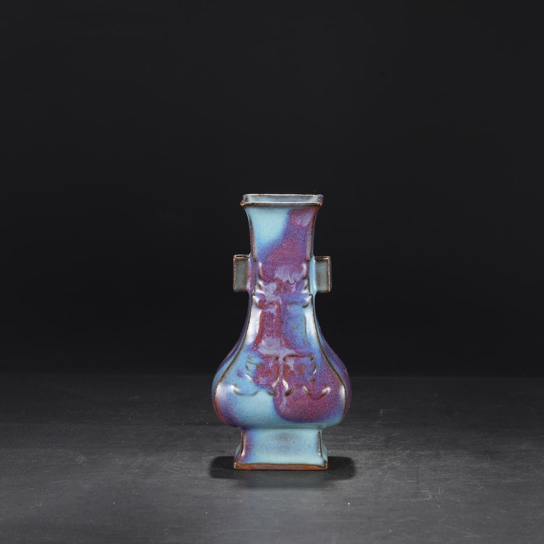 A purple-red court imperial ear-piercing bottle from the Song Dynasty Jun kiln (1 of 9)