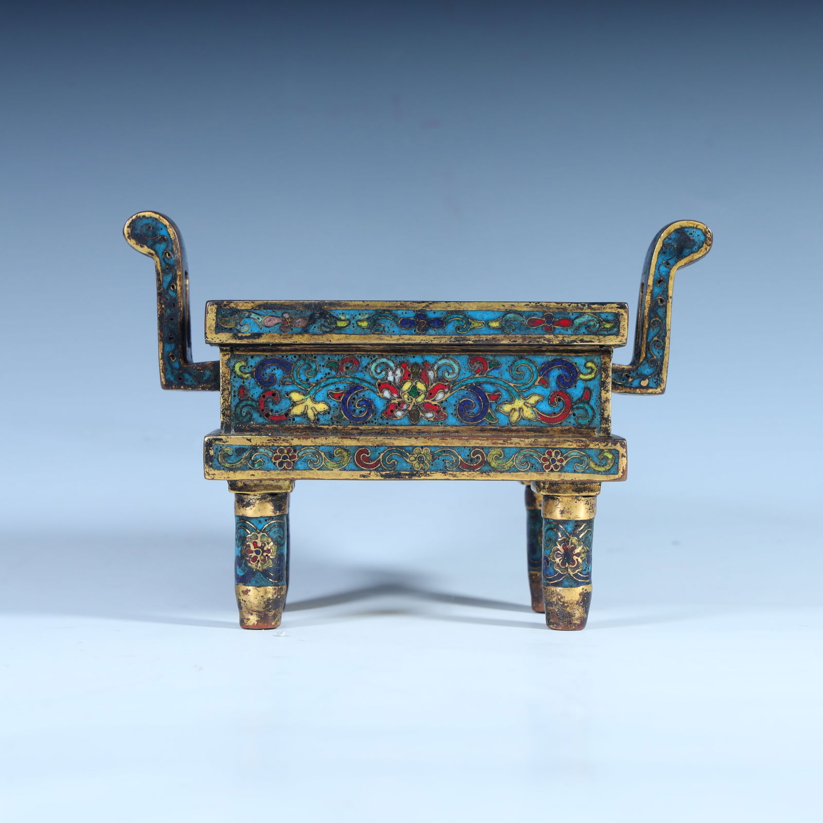 A Qing Dynasty cloisonné gilt incense burner (1 of 9)