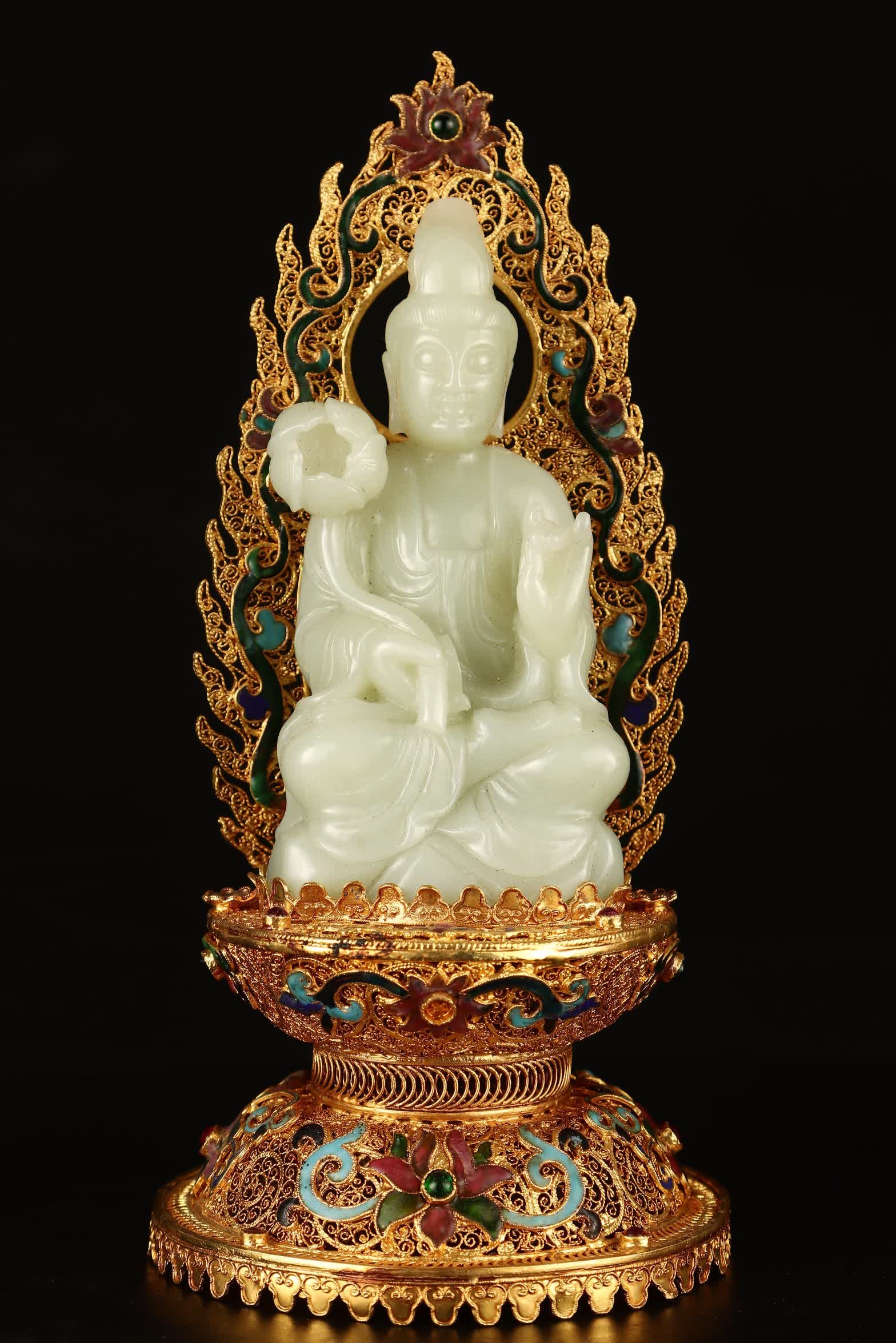 A Qing Dynasty filigree gilt inlaid jade Guanyin ornament: Qing Dynasty filigree gilt inlaid jade Guanyin ornament SIZE: W: 828g H: 23cm Bottom W: 10.5cm Buddha H: 14cm (The Dimensions Of All Batches Are Manually Measured.If You Need More Detailed Information