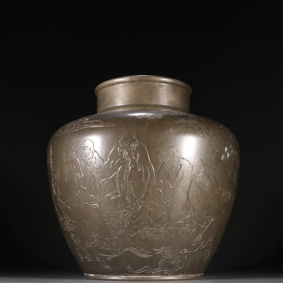 A tea jar of Qing Dynasty tin carved character picture story: Qing Dynasty tin carved character picture story tea can SIZE: H:21cm W:20.5cm W:2227g (The Dimensions Of All Batches Are Manually Measured.If You Need More Detailed Information, Please Contact Our Cus