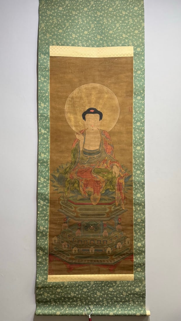 A Buddha statue that rests: The Buddha statue of Guan Xiu SIZE: Core 56x146cm (Song Dynasty Silk Frame) (The Dimensions Of All Batches Are Manually Measured.If You Need More Detailed Information, Please Contact Our Customer Serv