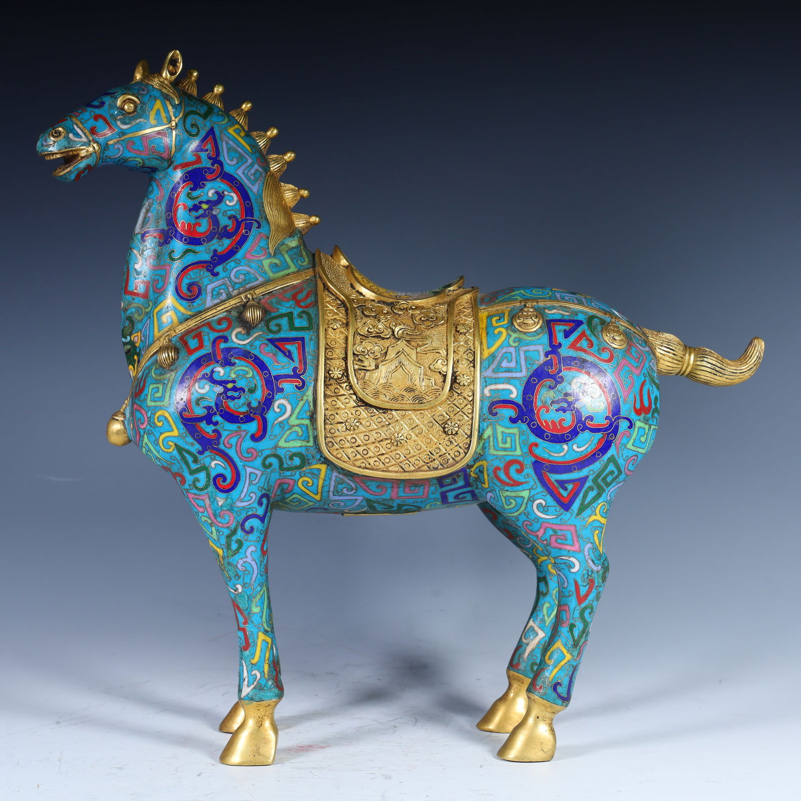 A Qing Dynasty copper tired cloisonné enamel horse ornament: Qing Dynasty copper tire cloisonné enamel horse ornament SIZE: H:33cm L:33.5cm W:11cm W:4.5kg (The Dimensions Of All Batches Are Manually Measured.If You Need More Detailed Information, Please