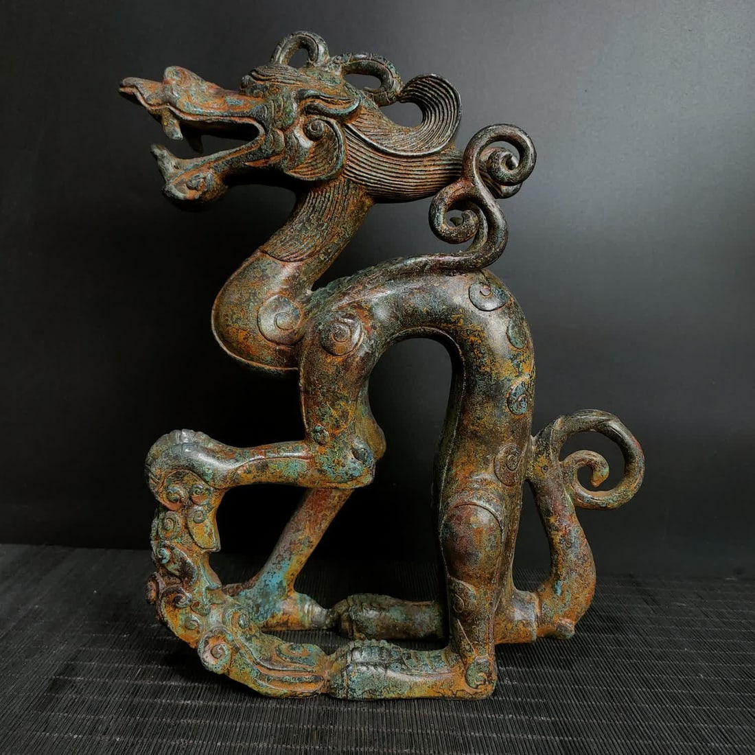 A Warring States Bronze-Auspicious Beast: Warring States Bronze - Auspicious Beast SIZE: H:31cm W:25cm W:4.05kg (The Dimensions Of All Batches Are Manually Measured.If You Need More Detailed Information, Please Contact Our Customer Service Be