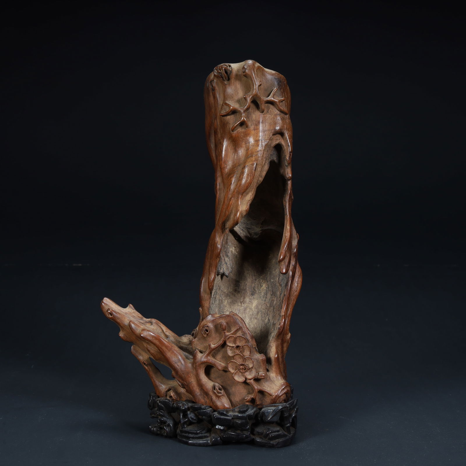 A Qing Dynasty boxwood carving "dead wood cold plum" ornament (1 of 12)