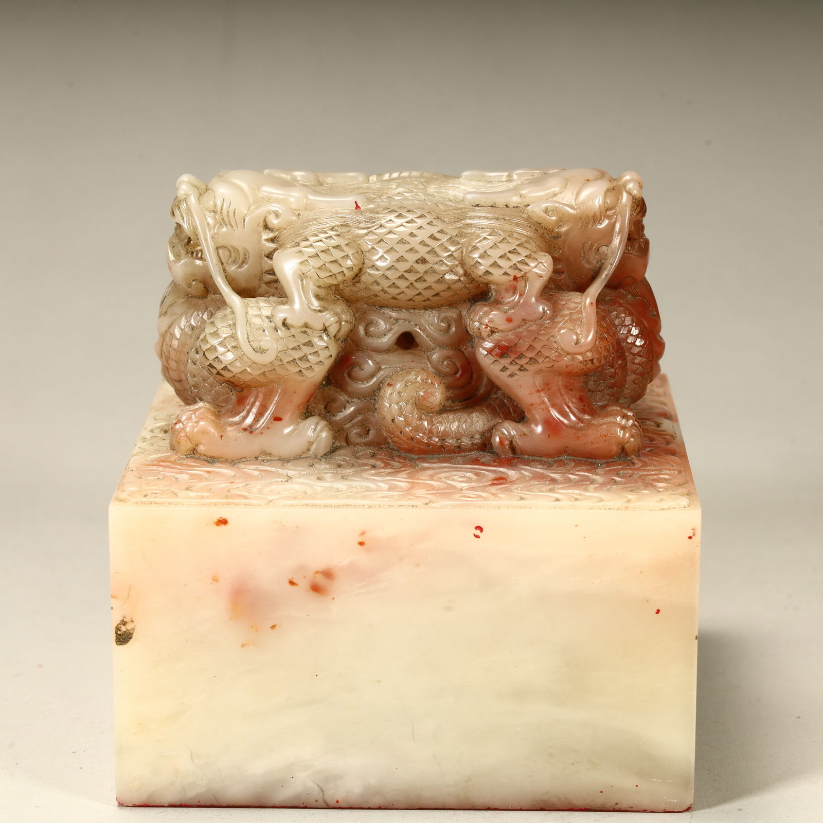 A Qing Dynasty fine Shoushan stone auspicious beast seal (1 of 9)