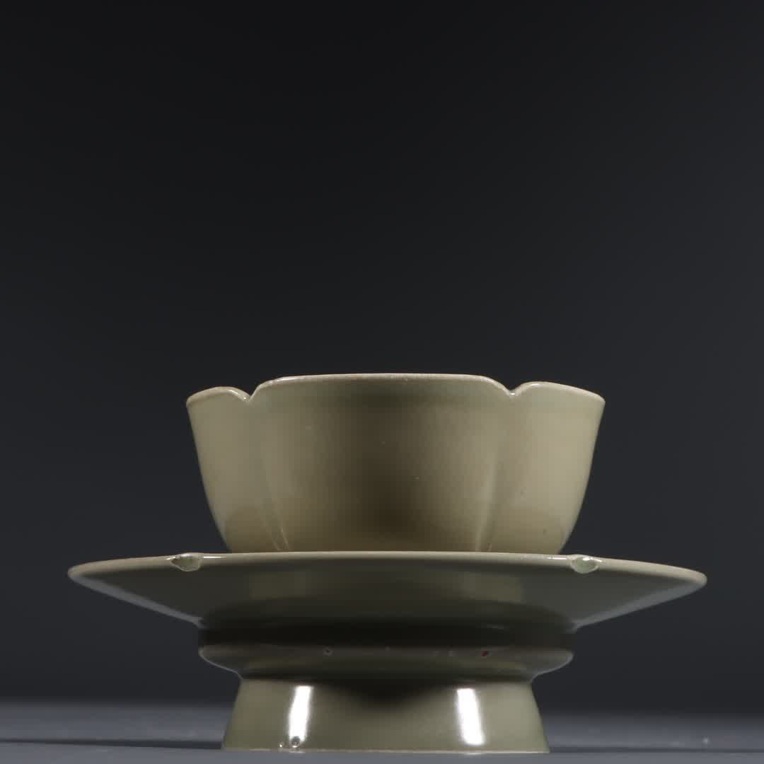 A set of Tang Dynasty secret color celadon cups (1 of 9)