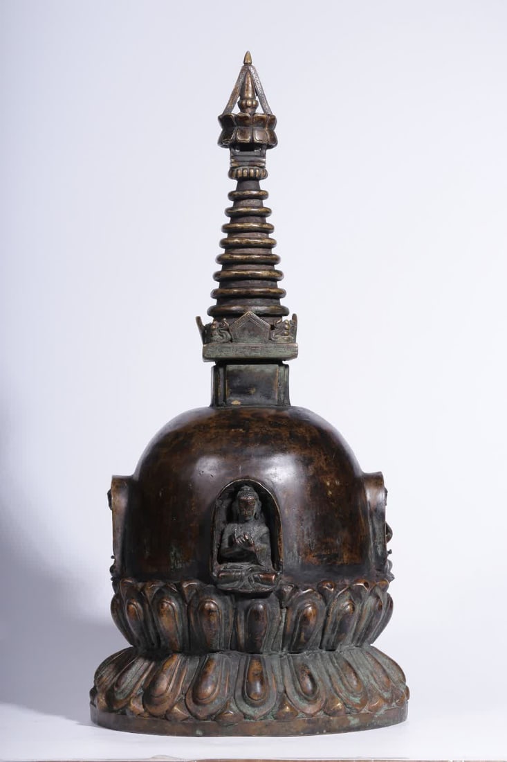A bronze pagoda of the Qing Dynasty Four Directions Buddha: Qing Dynasty Four Directions Buddha Bronze Pagoda SIZE: H: 46cm Diameter 22.5cm W: 10kg (The Dimensions Of All Batches Are Manually Measured.If You Need More Detailed Information, Please Contact Our C