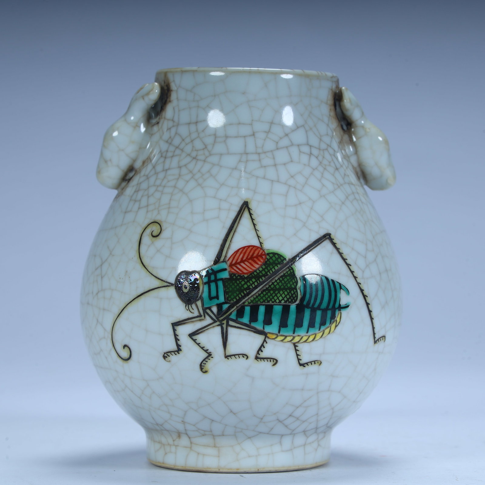 A piece of Daige glazed pastel grass insect pattern deer ear statue: Daige glaze pastel grass insect pattern deer ear zun SIZE: H:10cm L:8cm W:8cm W:240.6g (The Dimensions Of All Batches Are Manually Measured.If You Need More Detailed Information, Please Contact Our Cu