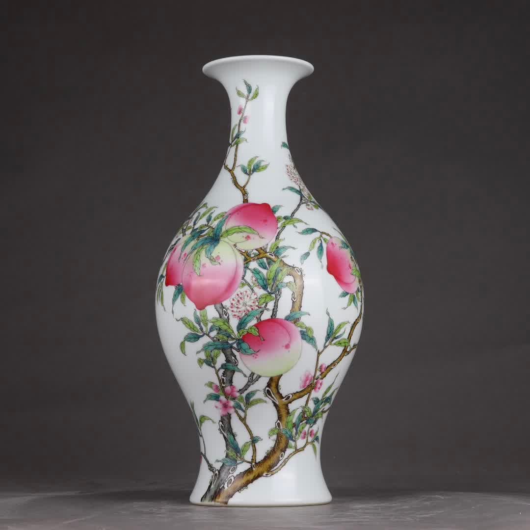 A Qing Yongzheng pastel eight peach olive bottle: Qing Yongzheng pastel eight peach olive bottle SIZE: H:35.5cm abdominalD:18cm (The Dimensions Of All Batches Are Manually Measured.If You Need More Detailed Information, Please Contact Our Customer Se
