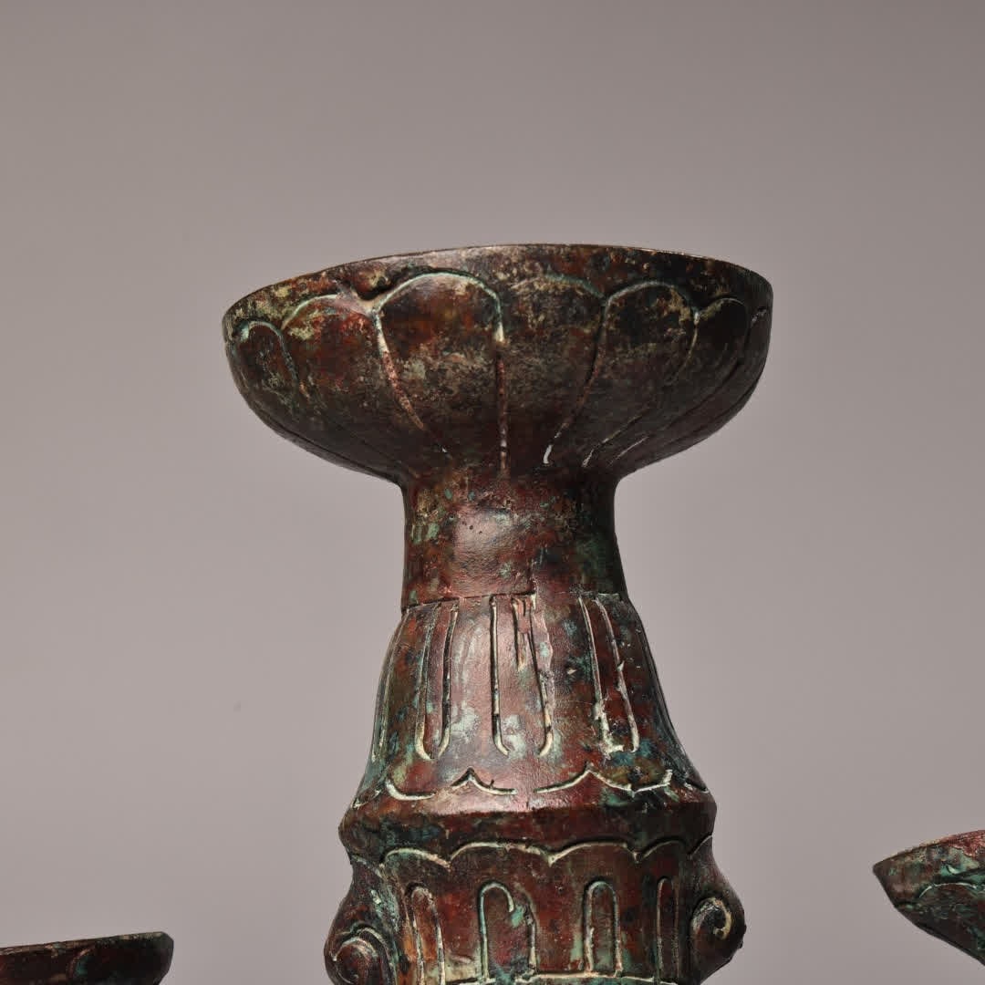 A bronze figure top pull table - 11