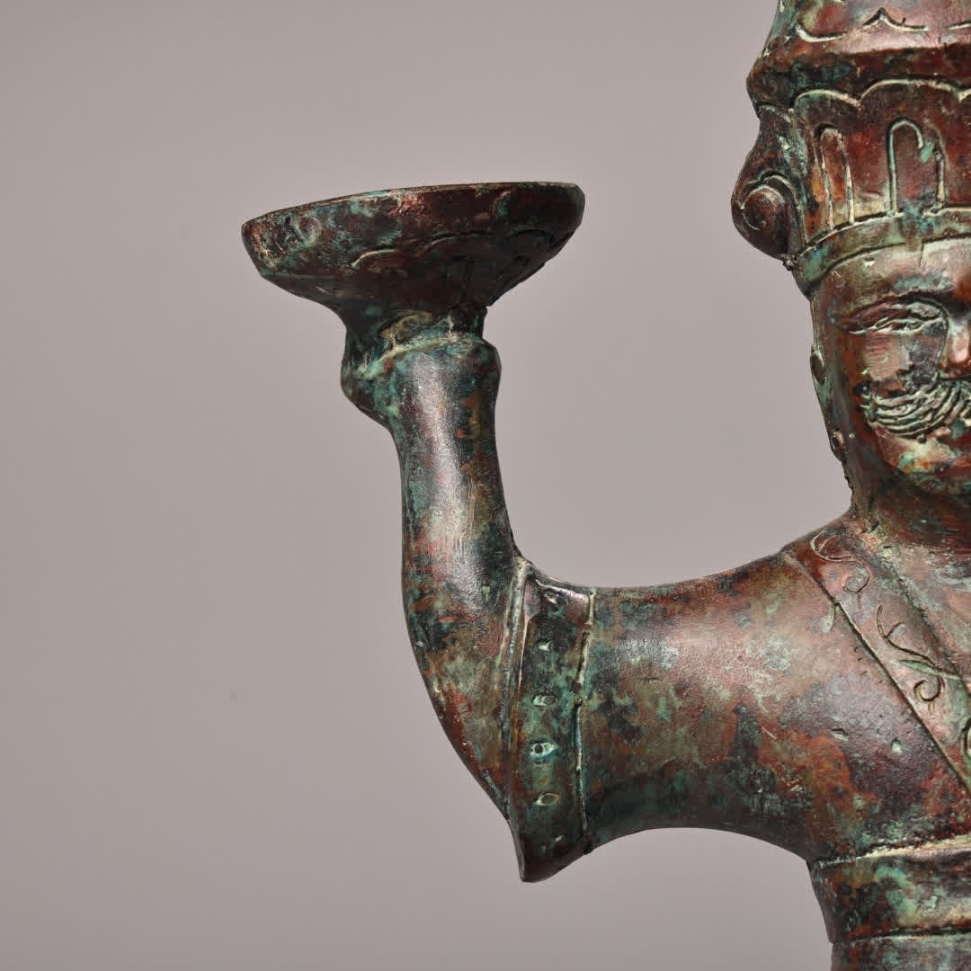 A bronze figure top pull table - 6