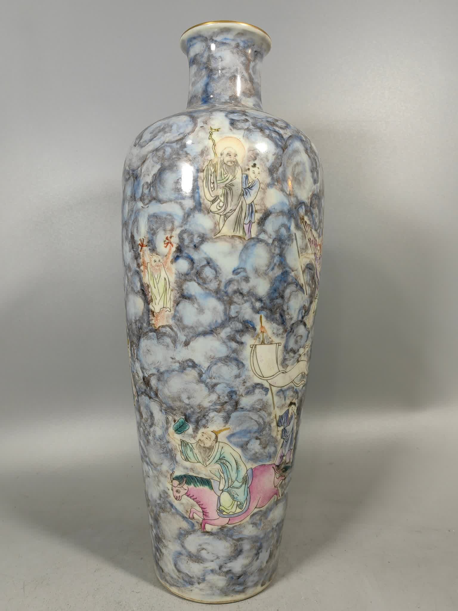 A Jurentang model Fengshen list character picture plum bottle: Jurentang model Fengshen list character picture plum bottle SIZE: H:37.3cm W:14.3cm (The Dimensions Of All Batches Are Manually Measured.If You Need More Detailed Information, Please Contact Our