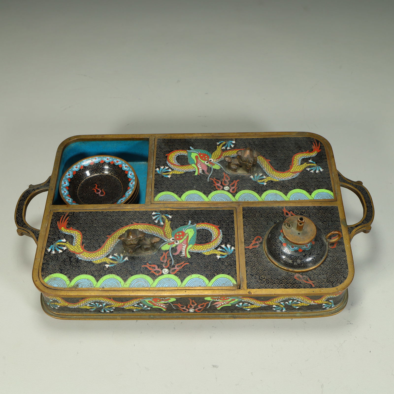 A cloisonné enamel dragon pattern study box - 2
