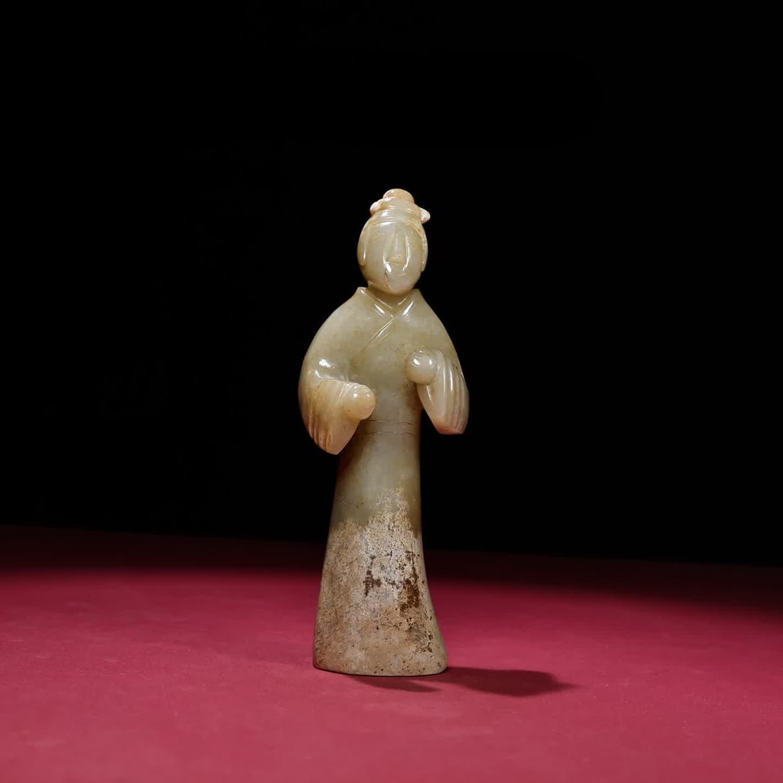 A Han Dynasty jade nobleman (1 of 9)