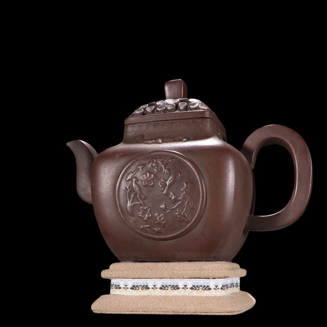 An Exquisite Purple Sands Flower and Bird Pattern Teapot (1 of 9)