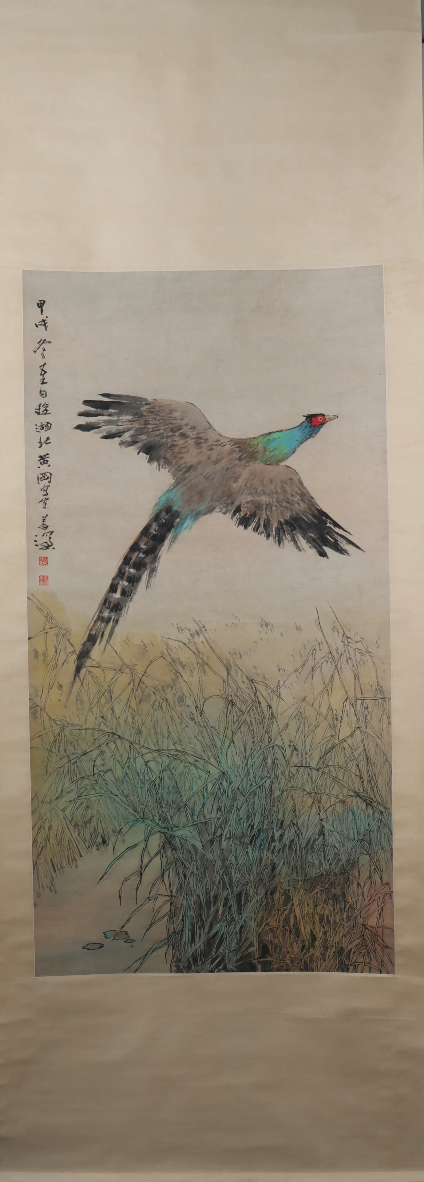 A Chinese Vertical Scroll Ink Painting of Flower and Bird on Paper: A Chinese Vertical Scroll Ink Painting of Flower and Bird on Paper Yang shanshen Size:128cmx66cm (The Dimensions Of All Batches Are Manually Measured.If You Need More Detailed Information, Please