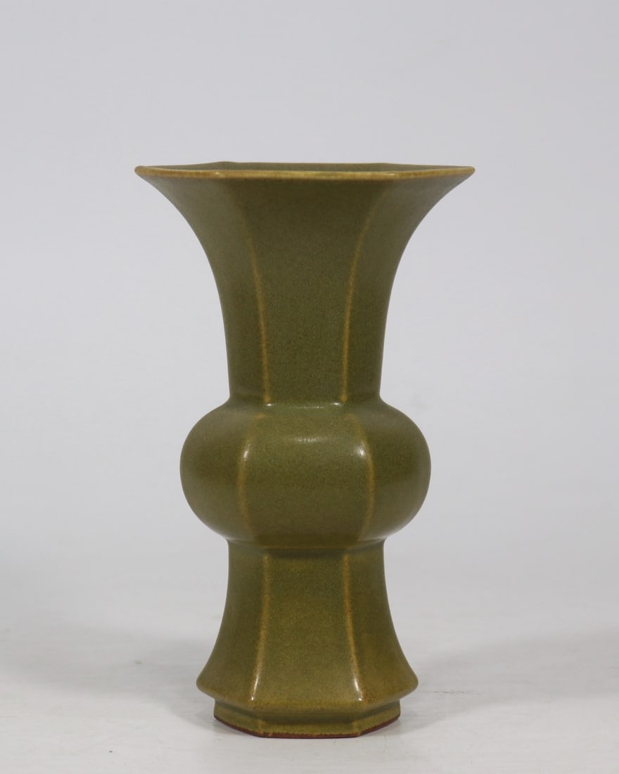 An Exquisite Teadust Glazed Vase (1 of 6)
